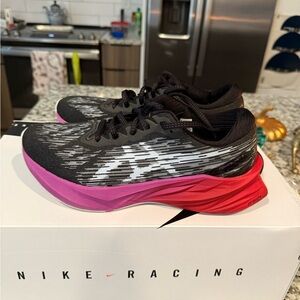 Asics Women’s Novablast 3 Running Shoes